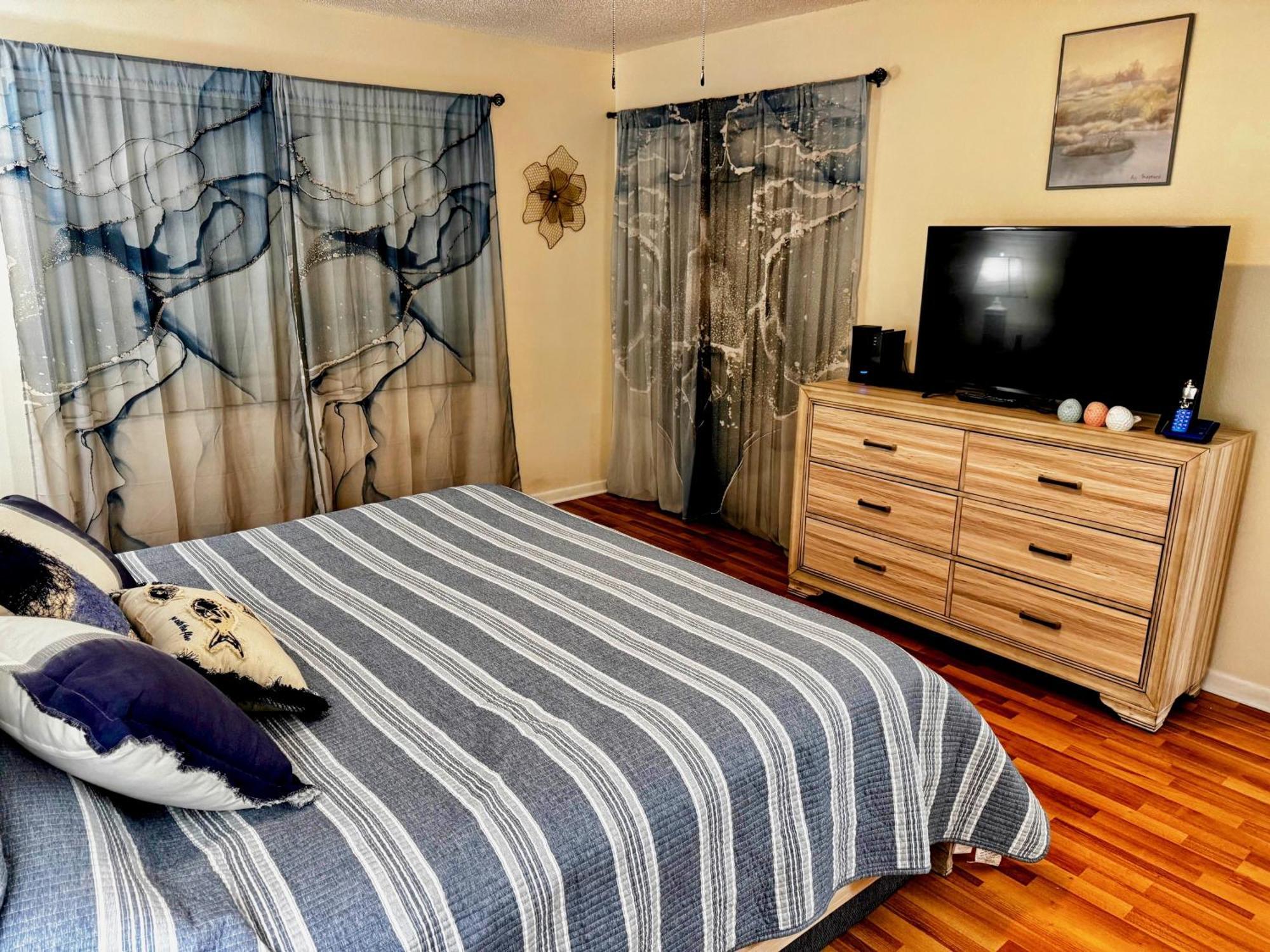 Stylish And Modern Shorewalk Condo Close To Top Beaches, Heated Pools, Hot Tub, Img Academy, Dining Брадентън Екстериор снимка